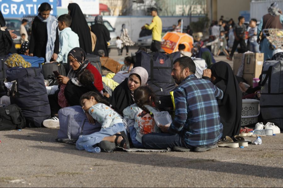 Laut SEM-Statistik leben derzeit rund 100'000 Flüchtlinge in der Schweiz – fast so viele wie nach dem Zweiten Weltkrieg. (Symbolbild)