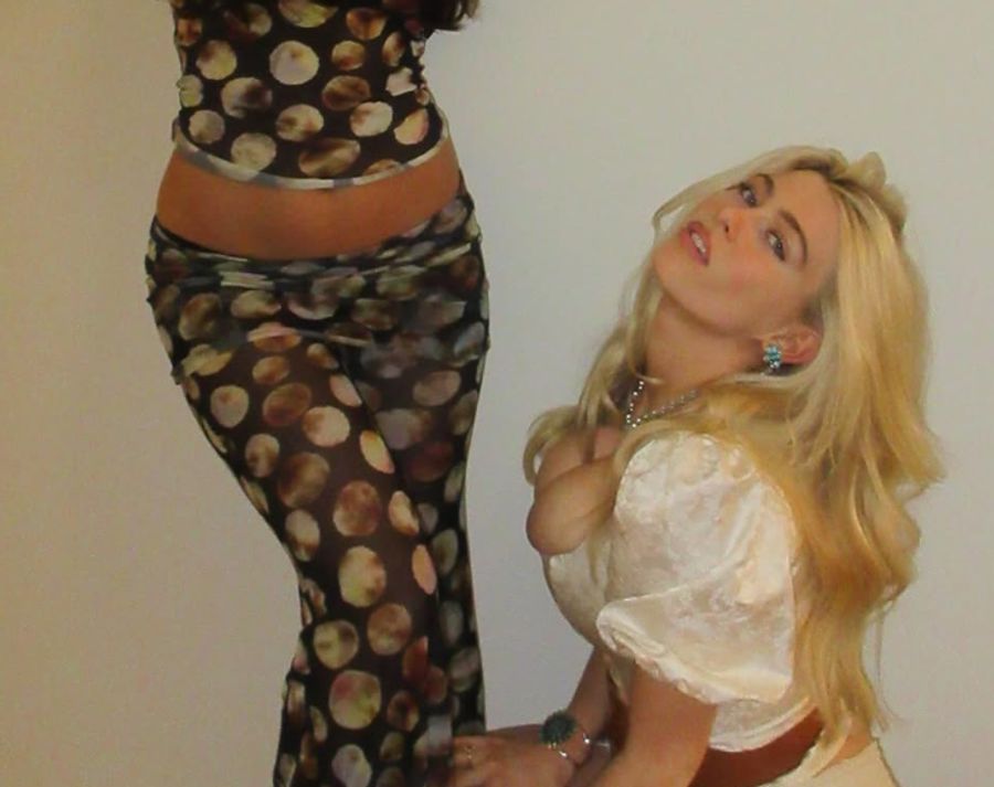 Die Ähnlichkeit zu ihrer Mama Claudia Schiffer ist nicht zu übersehen.