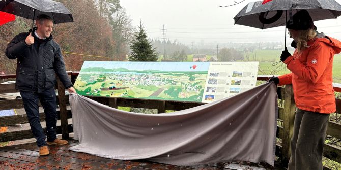 Infotafel Enthüllung Steinhausen Zeichnungen