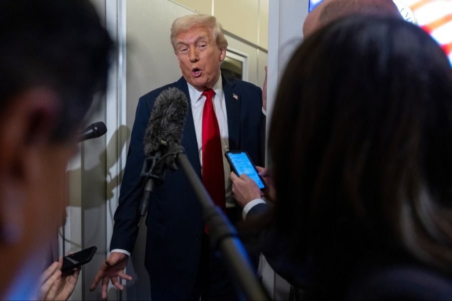 Als eine Journalistin dies infrage stellte, entgegnete Trump: «Sind Sie dumm?» (Archivbild)