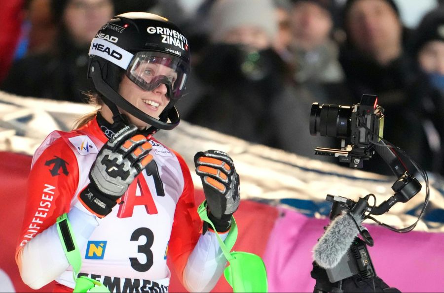 Camille Rast Mikaela Shiffrin