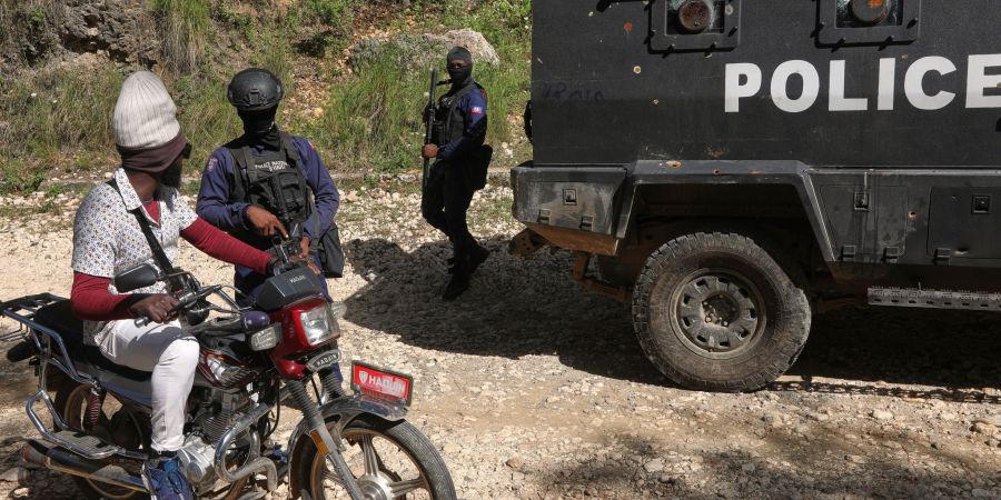 Die Ausnahmesituation soll den Behörden die erforderlichen Mittel geben, um Sicherheit und Frieden wiederherzustellen. (Archivbild)