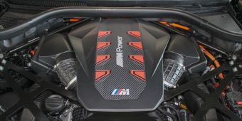 BMW V8