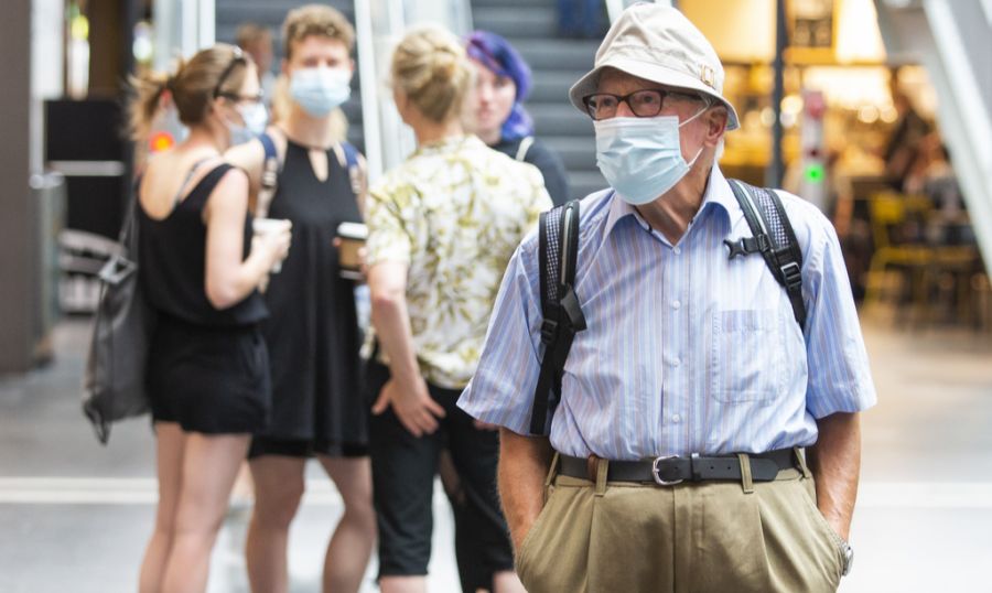 Der Rat gilt insbesondere für über 65-Jährige, immungeschwächte Personen und Menschen mit Erkältungssymptomen.