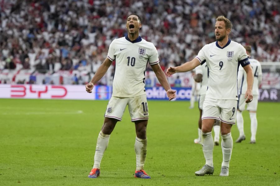 Bisher trafen nur sie beide, dafür je doppelt: Jude Bellingham (l) und Harry Kane.