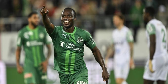 Der FC St.Gallen wird weiterhin von der St.Galler Kantonalbank unterstützt. FC St.Gallen