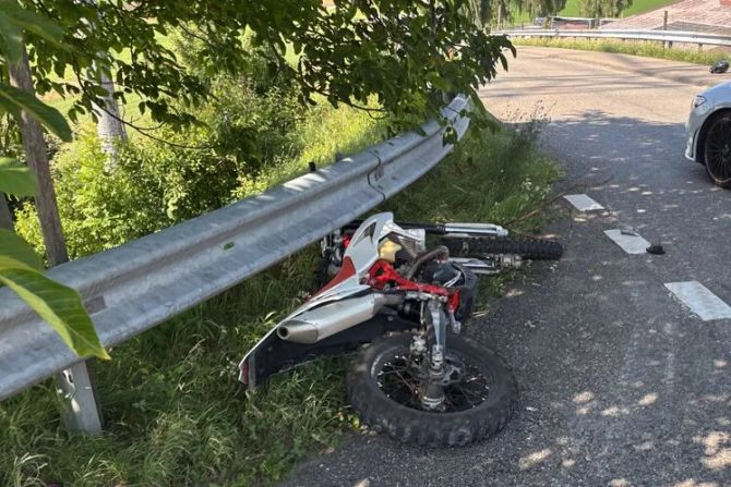 Motorradfahrer verletzt