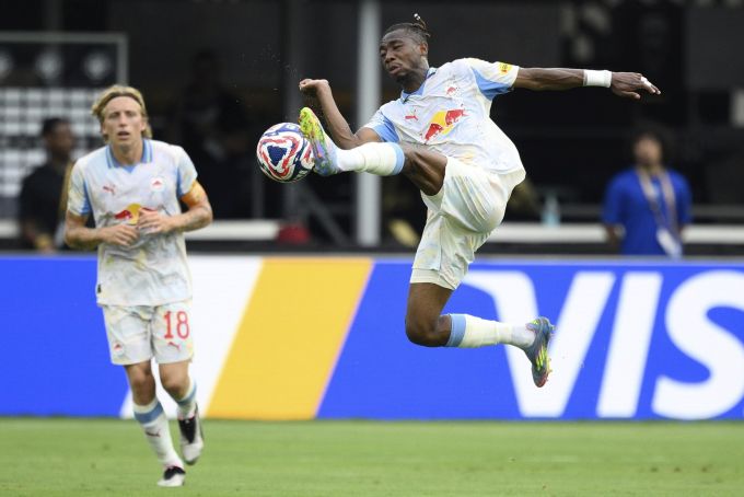Salzburg kam an der Klub-WM gegen den saudischen Verein Al-Hilal nicht über ein 0:0 hinaus. Manchester City Klub-WM