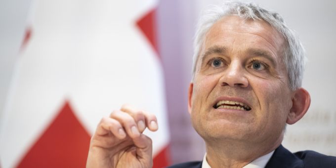Bundesrat Beat Jans stellte die Schutzklausel vor. schutzklausel