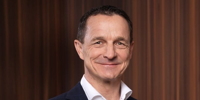 Nidwaldner Kantonalbank kündigt Abgang von CEO Heinrich Leuthard an. Heinrich Leuthard