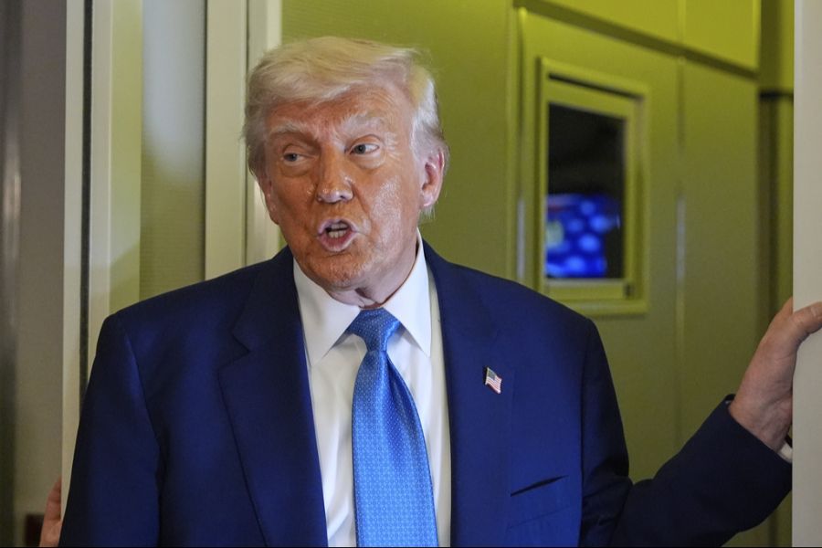 Donald Trump hingegen strebt beim Telefonat laut eigenen Aussagen an, das «Blutbad» des Krieges in der Ukraine zu beenden.