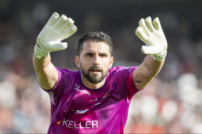 Stefanos Kapino bleibt dem FC Winterthur erhalten. FC Winterthur