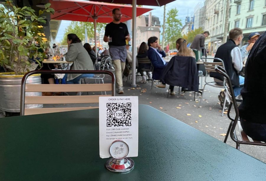 Das Café Lochergut will mit der Bestellung via QR-Code Digital Natives ansprechen.