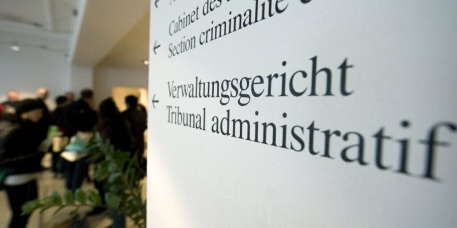 Das Berner Verwaltungsgericht hat einen Entscheid der kantonalen Gesundheitsdirektion zur Neubeurteilung zurückgewiesen. (Symbolbild)