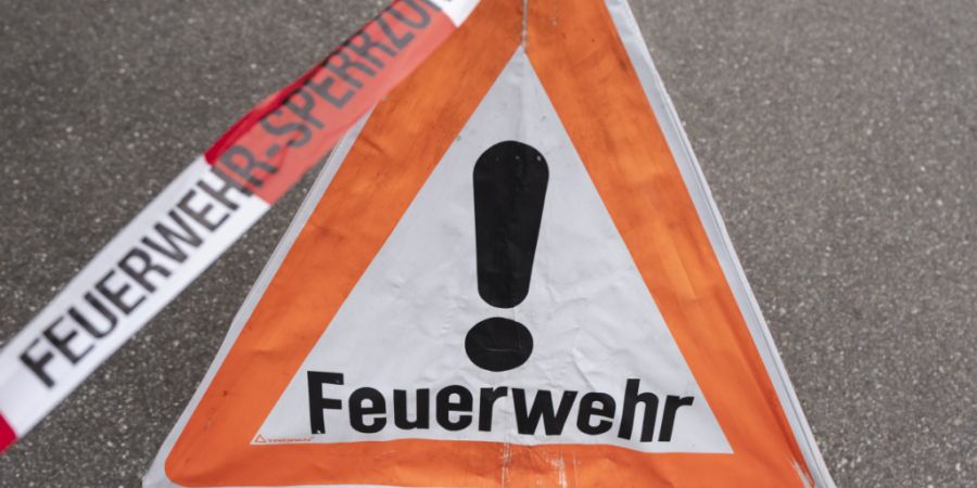 Die Feuerwehren Raurica und Muttenz rückten zu einem Brand an der Hauptstrasse in Augst aus. (Symbolbild)