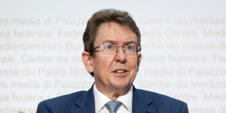 Kinder und Jugendliche sollen nach dem Willen des Bundesrats im Netz besser geschützt werden. Kommunikationsminister Albert Rösti präsentierte die Vorlage am Mittwoch den Medienschaf...