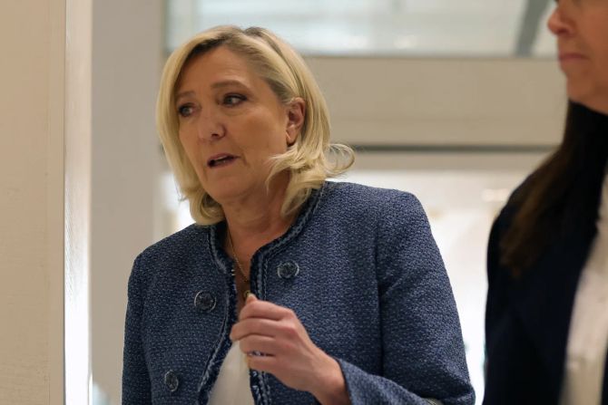 le pen