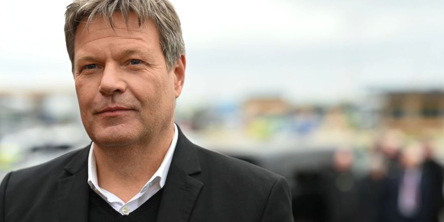 Robert Habeck besucht ein Pilotprojekt des Wohnungsunternehmens Vonovia und des Start-ups Decarbon1ze (Archivfoto).