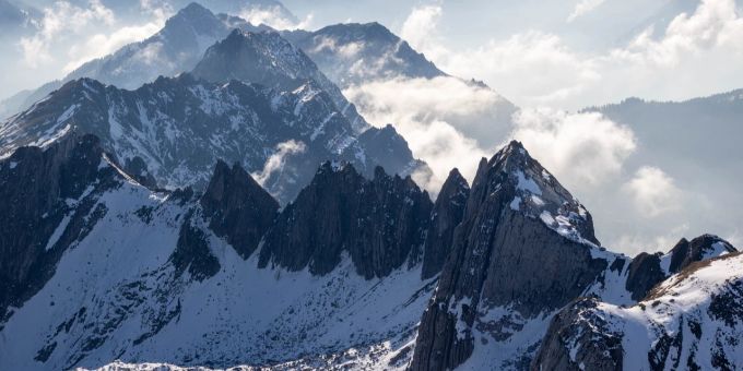 In Pakistan wird intensiv nach drei russischen Kletterern gesucht. (Symbolbild) berge