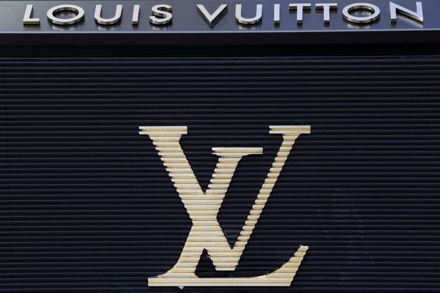 Ein Reddit-User erhielt ungemütliche Post, nachdem er eine Louis-Vuitton-Mütze für 20 Franken bestellt hatte.