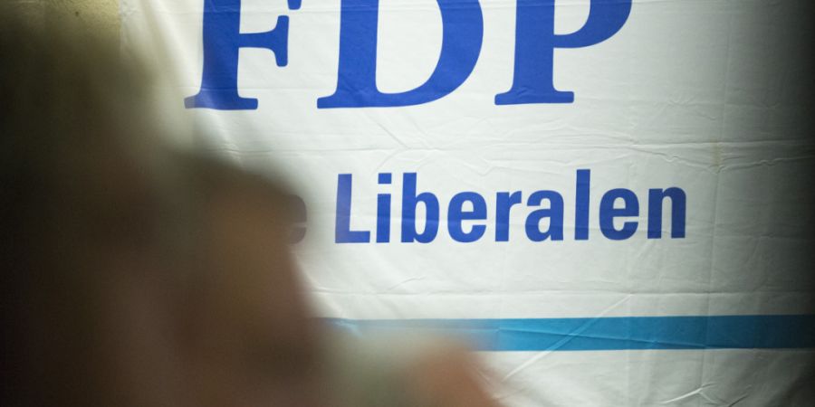 Weniger Steuern - Mehr fürs Leben: Mit dieser Maxime lanciert die FDP Kanton Bern ihre Steuersenkungsinitiative. (Archivbild)