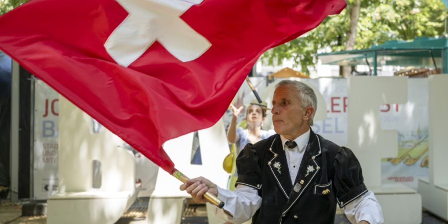 Das 32. Eidgenössische Jodlerfest in Basel ist eröffnet.