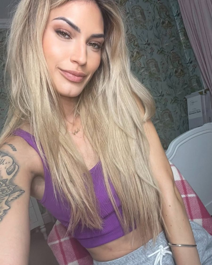 Larissa Hodgson