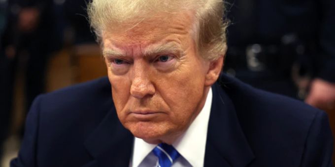 Peinliche Porno-Woche - Republikaner sehen Warnsignale für Trump-Wahl