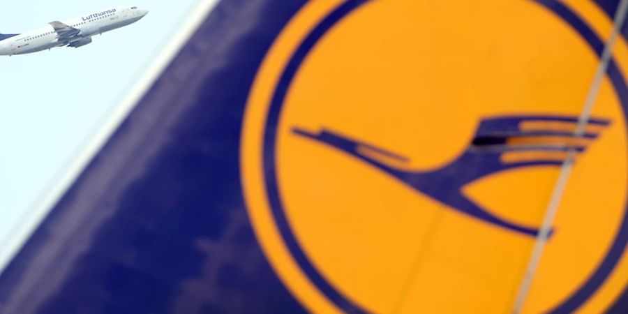 ARCHIV - Die Fluggesellschaft Lufthansa streicht Flüge nach Iran aus Sicherheitsbedenken bis Donnerstag. Foto: Arne Dedert/dpa