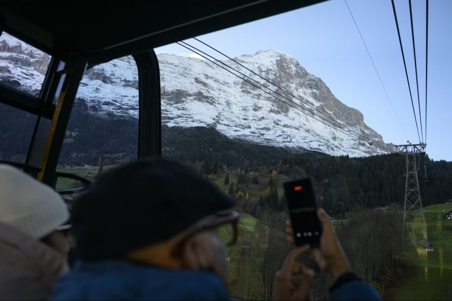 Touris Jungfraujoch Handy