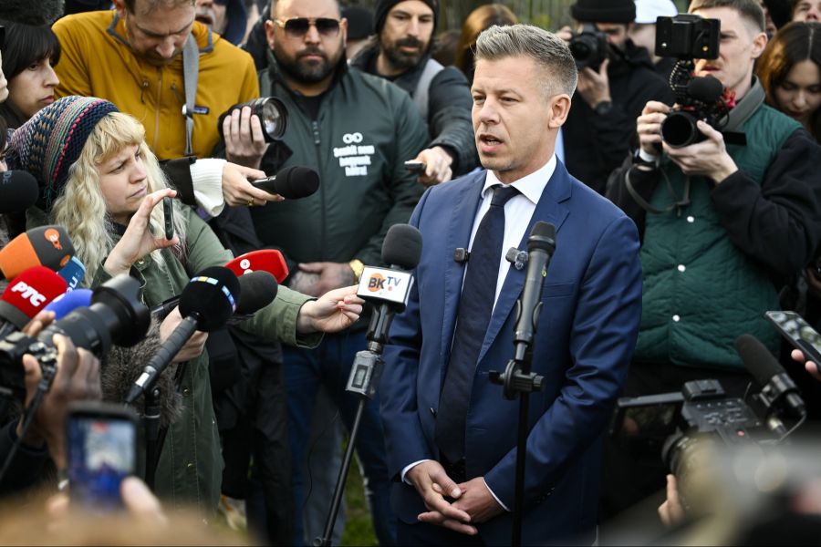 Sowohl die Fidesz- als auch die Tisza-Partei werfen sich Verstösse vor.