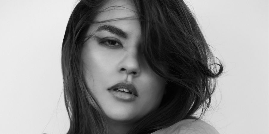 Plus-Size-Model-Stella