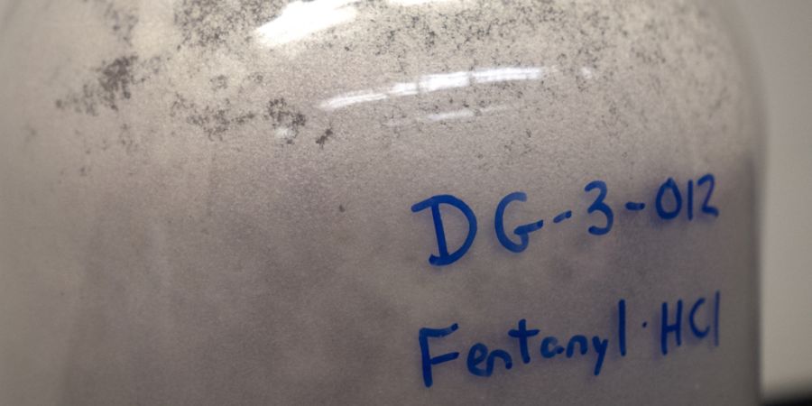 Fentanyl und ähnliche Substanzen, die bis zu 500 Mal stärker sind als Heroin, sind in einigen europäischen Ländern bereits auf dem Schwarzmarkt im Umlauf. (Symbolbild)