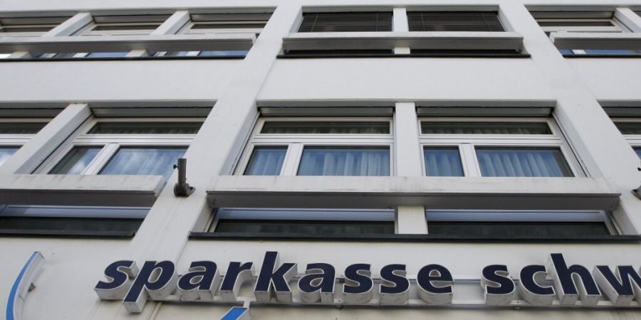 Die Sparkasse Schwyz verzeichnete 2025 einen tieferen Gewinn als im Vorjahr. (Archivbild)
