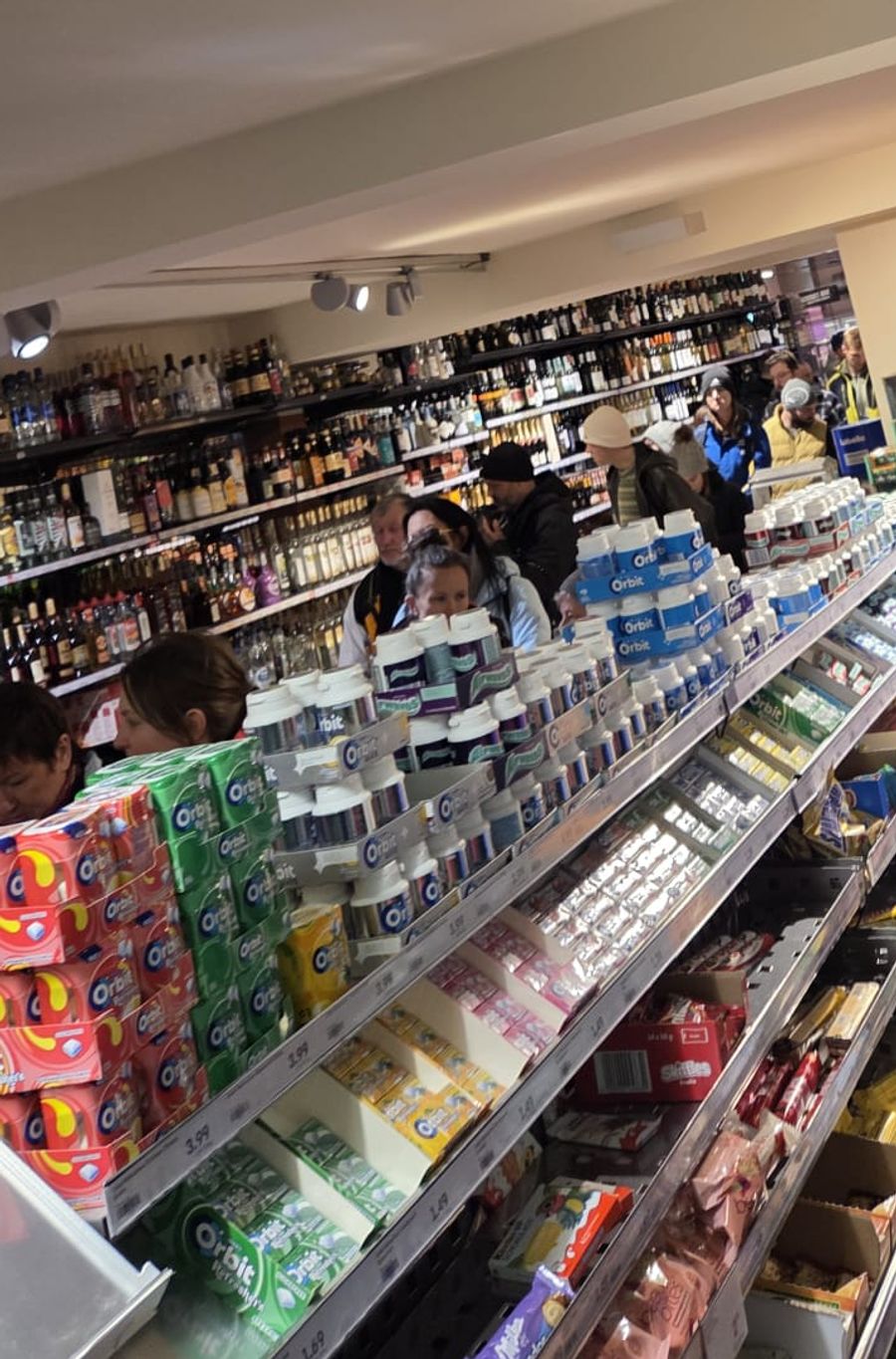 MPreis ist ein österreichisches Lebensmittel-Einzelhandelsunternehmen mit Filialen in den fünf Bundesländern Tirol, Salzburg, Kärnten, Vorarlberg und Oberösterreich sowie im italienischen Südtirol.