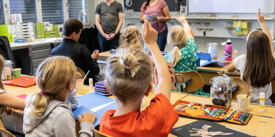 Dass Bildung eine zentrale öffentliche Aufgabe ist, darüber waren sich im Grossen Rat alle einig. Nicht aber darüber, wie hohe Qualität in der Bildung sichergestellt werden soll. (S...