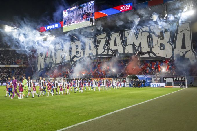Die Schweiz hat belebte, leidenschaftliche Fan-Szenen – die gilt es vor den Chaoten und Krawallmachern zu schützen. FC Basel Fans