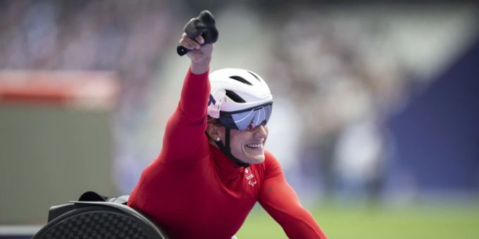 Catherine Debrunner gewinnt an den Paralympics in Paris Gold über 5000 m. Catherine Debrunner Paralympics
