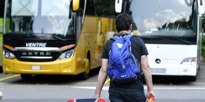 Carreise Bus Parkplatz