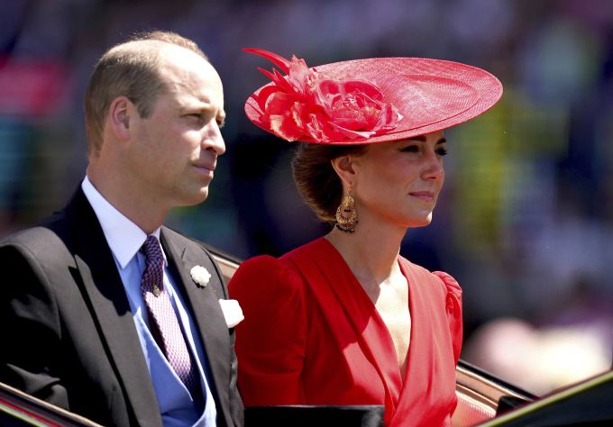 Prinzessin Kate soll wie eine Wand hinter ihrem Mann, Prinz William gestanden haben. Prinz William