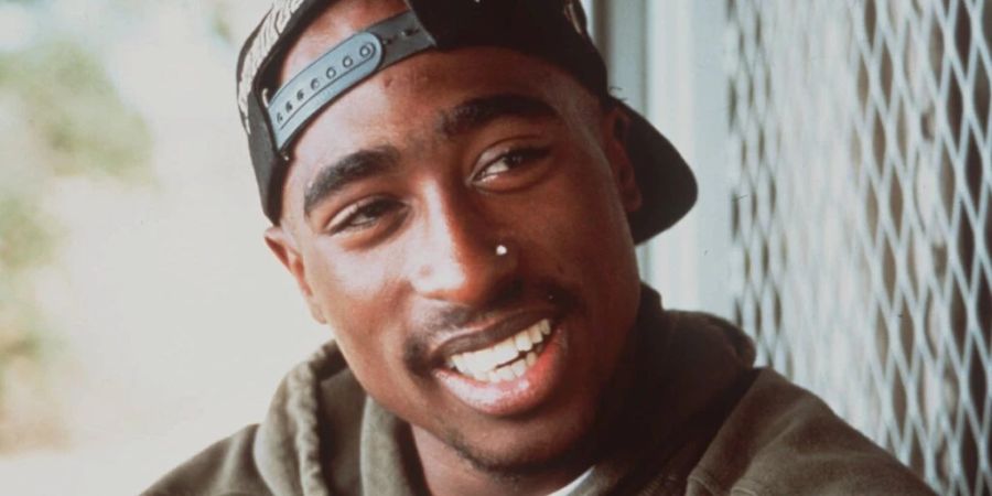 Ein Ring, den der 1996 gestorbene Rapper Tupac Shakur selbst entworfen und bei seinem letzten öffentlichen Auftritt getragen hat, soll in New York versteigert werden. (Archivbild)