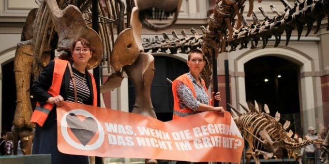 Klimaaktivisten in Berliner Museum. (Archiv) aktivist
