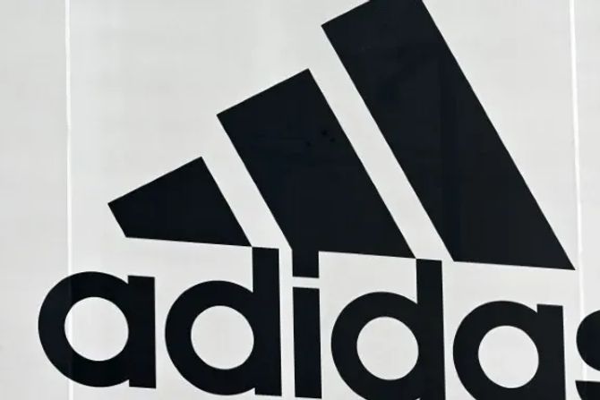 adidas dirndl