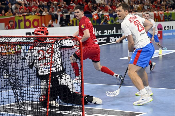 Tschechien fertigt die Schweiz im Halbfinal der Unihockey-WM ab. Tschechien Schweiz Unihockey-WM