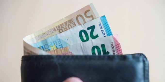 Geldscheine im Portemonnaie Geldscheine im Portemonnaie