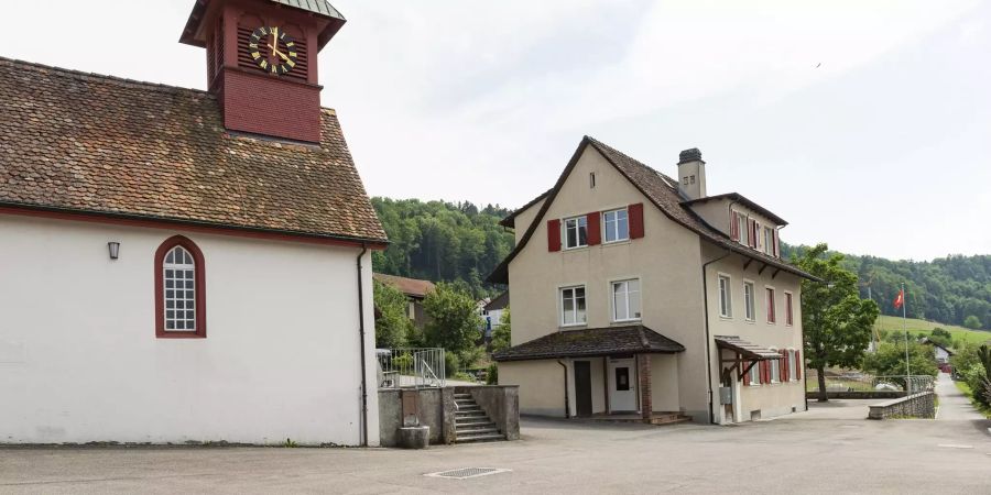 Der Kindergarten im alten Schulhaus in Titterten.