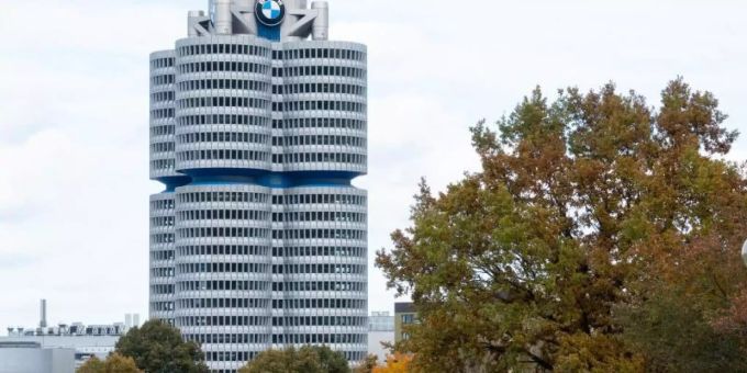 Die BMW-Zentrale in München. Foto: Daniel Josling/dpa Die BMW-Zentrale in München. Foto: Daniel Josling/dpa