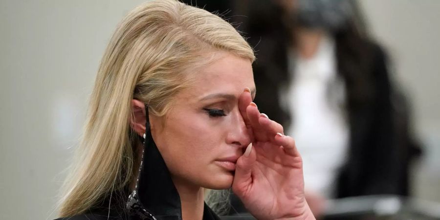 Paris Hilton Internat