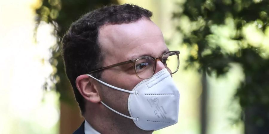 Dem deutschen Gesundheitsminister Jens Spahn bereitet die demografische Entwicklung in Deutschland mit Blick auf die Corona-Pandemie Sorgen. (Archivbild)