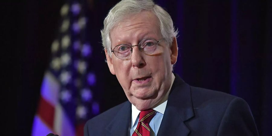 ARCHIV - Mitch McConnell, republikanischer Senator aus Kentucky und Mehrheitsführer im Senat, beantwortet bei einer Pressekonferenz Fragen von Journalisten. Foto: Timothy D. Easley/AP/dpa/Archiv